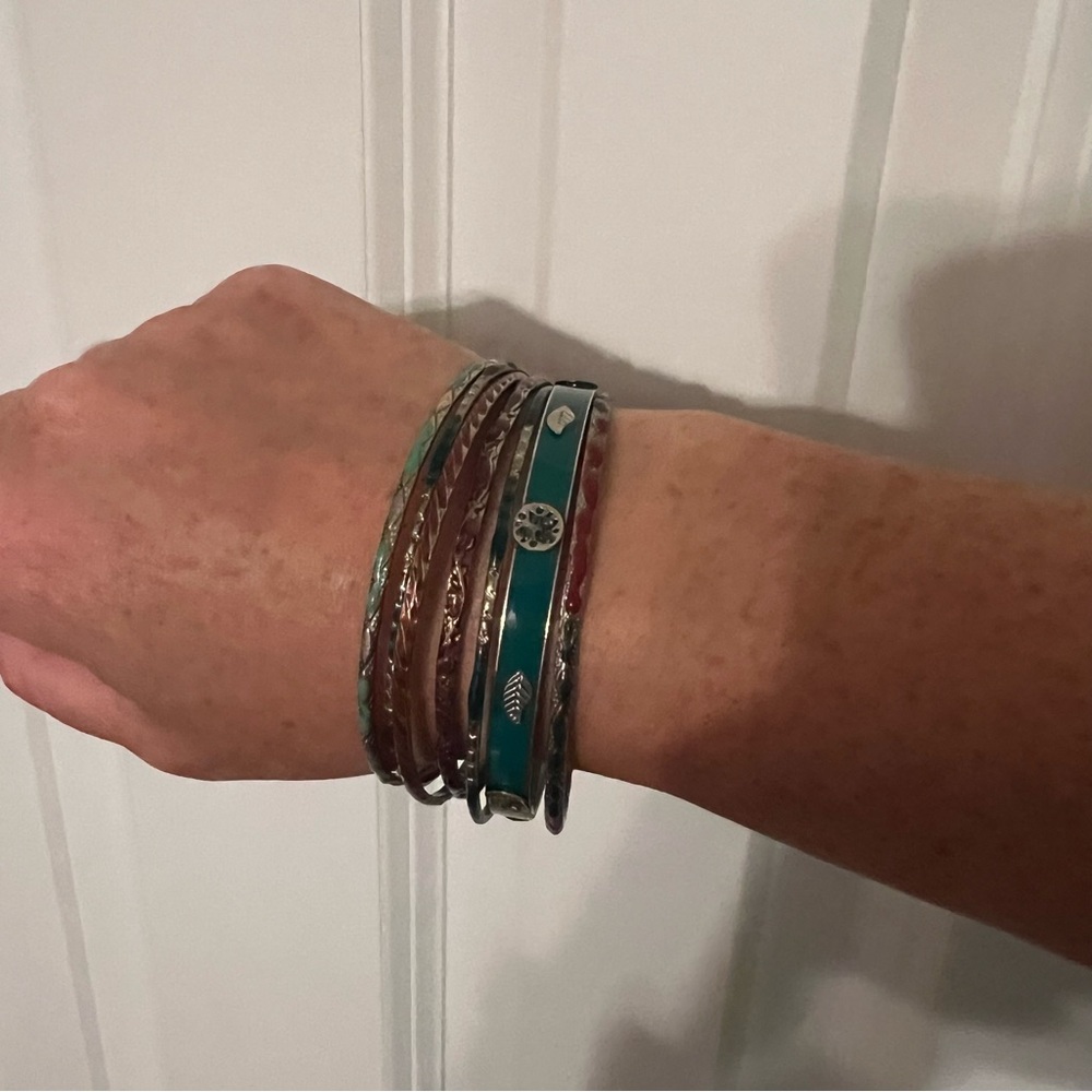 ⭐️ Bangle Bracelet Set - Picture 6 of 7
